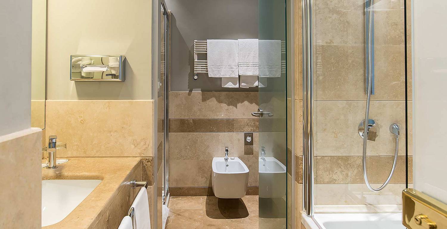Hotel Accademia | Hotel 3 Stelle a Roma| Camera Club