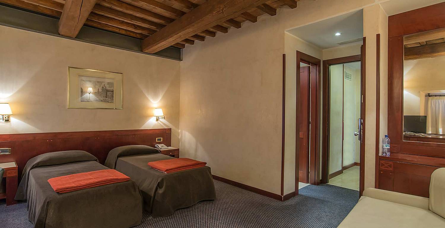 Hotel Accademia 3 Star Hotel Rome citycenter Executive Room