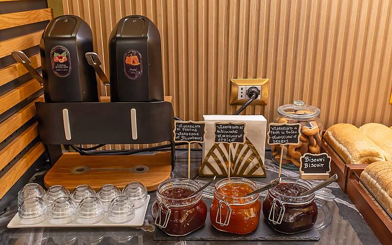 Hotel Accademia ***: Sala de desayuno