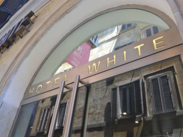 LARGA ESTANCIA: 4 noches, descuento del 20%